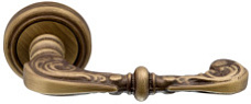 Дверная ручка на розетке "ATTRI" 318 R01 F03 Extreza