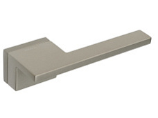 Дверная ручка Extreza Hi-Tech Mirano 138 на розетке R25 матовый никель F20