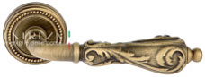 Дверная ручка на розетке "GRETA" 302 R03 F03 Extreza