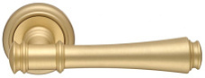 Дверная ручка на розетке "PIERO" 326 R01 F02 Extreza