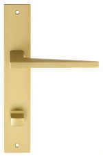 Дверная ручка на планке Extreza Hi-Tech "AZIMUT" 102 PL13-WC-96 матовая латунь F02