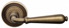Дверная ручка на розетке Classic D6 Venezia