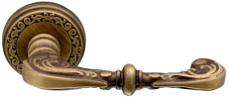 Дверная ручка на розетке "ATTRI" 318 R06 F03 Extreza