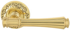 Дверная ручка на розетке "PIERO" 326 R04 F01 Extreza