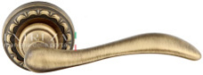 Дверная ручка на розетке "AGATA" 310 R02 F03 Extreza