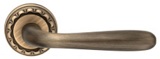 Дверная ручка на розетке "ALDO" 331 R02 F03 Extreza