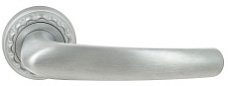 Дверная ручка на розетке "MONACO" 330 R02 F05 Extreza