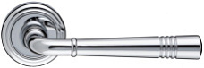 Дверная ручка на розетке "GUSTO" 334 R01 F04 Extreza