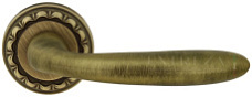 Дверная ручка на розетке "COMO" 322 R02 F03 Extreza